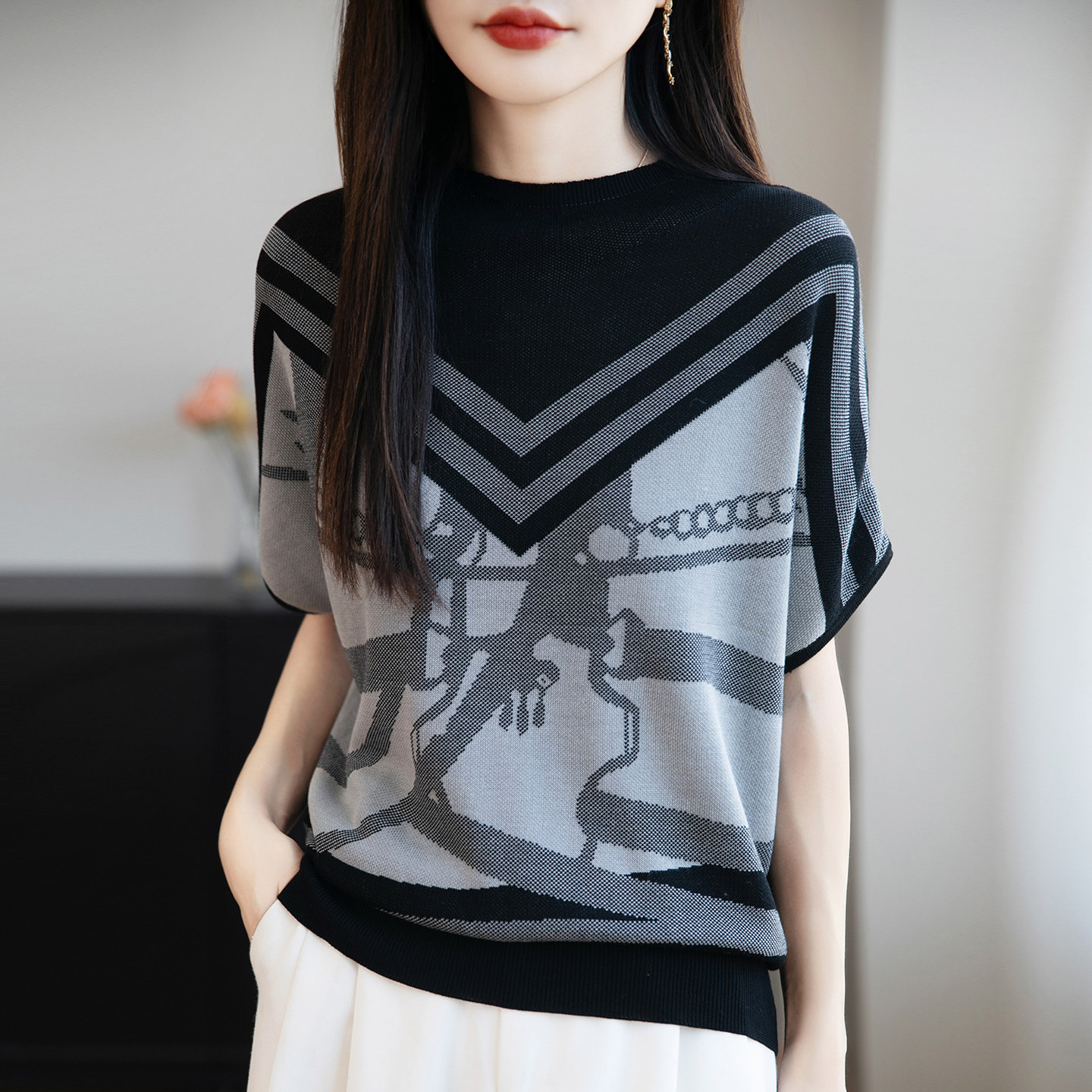 高级感拼色几何提花针织衫女夏装圆领蝙蝠短袖遮肚子显瘦冰丝上衣