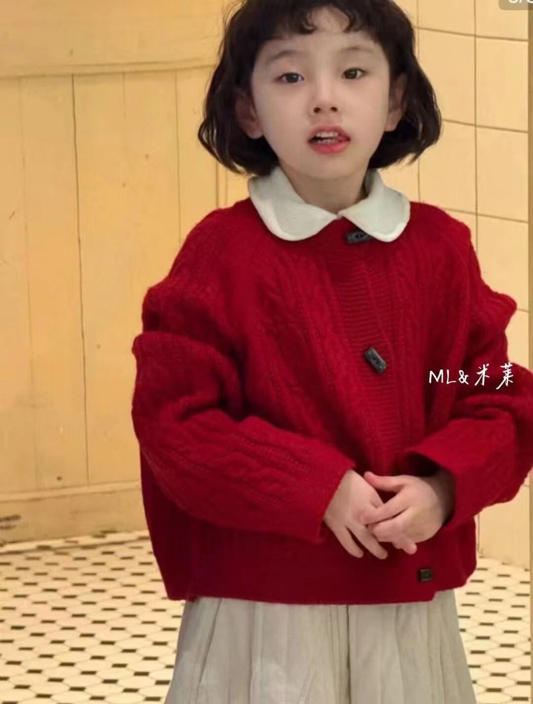 米莱milaikoko正品秋冬韩版女童复古麻花牛角扣毛衣洋气针织衫
