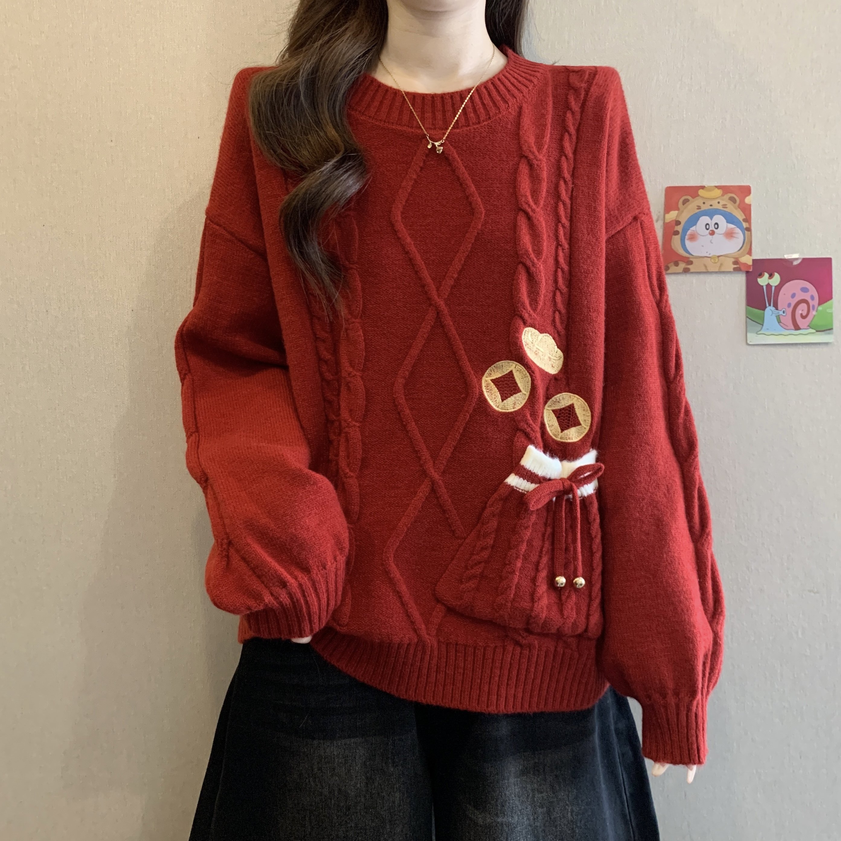 新年复古金元宝刺绣红色毛衣女秋冬新款胖MM遮肚显瘦巨好看针织衫,女装/女士精品,大码内搭,淘宝优惠券,粉丝福利购,淘宝优惠卷