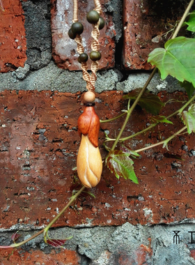 天然手工雕刻木质项链吊坠