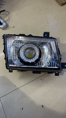 三菱坎特FUSO CANTER 小货车车头改装LED大灯。