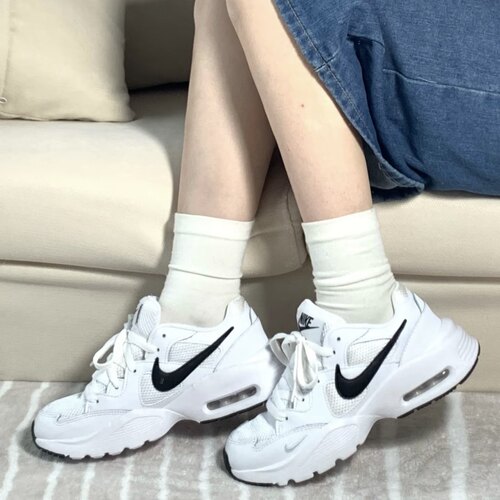 Nike Air Max Fusion 低帮 气垫 休闲跑步鞋 女款 白色CJ1671-100