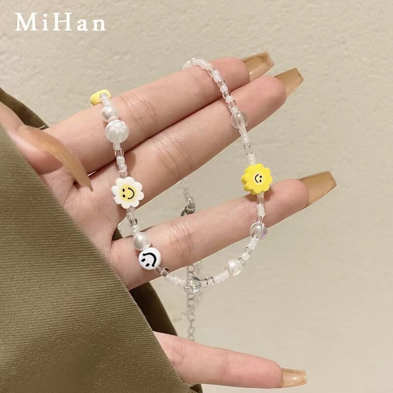 韩国简约小清新花朵项链ins风串珠颈链网红夏季新款锁骨链女