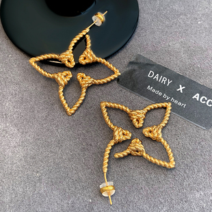钟楚曦同款镂空四叶草耳环个性夸张大耳饰树叶镂空编织欧美耳钉潮