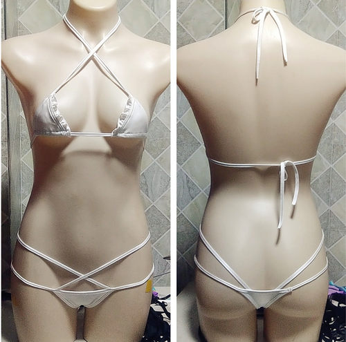 双层不透胸衣百褶木耳边半臀泳衣