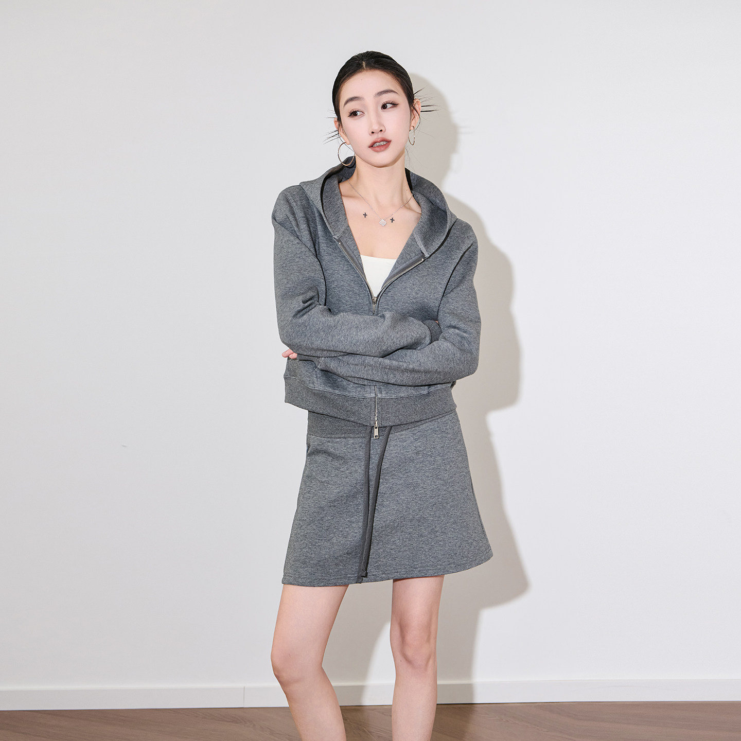 设计感慵懒风连帽针织开衫卫衣时尚套装女通勤休闲显瘦短裤两件套,女装/女士精品,时尚套装,淘宝优惠券,粉丝福利购,淘宝优惠卷