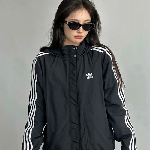 阿迪达斯三叶草经典运动夹克外套