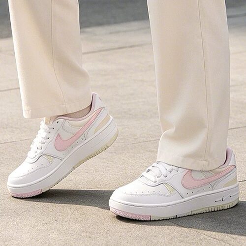 NIKE耐克板鞋女鞋休闲运动鞋