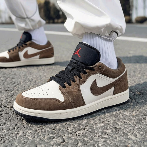 茵特丨NIKE耐克男鞋AIR JORDAN 1经典AJ1运动休闲板鞋篮球鞋
