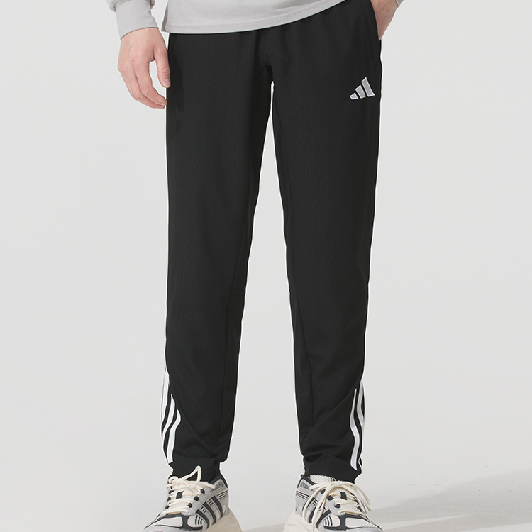 adidas阿迪达斯男款2025冬季款梭织直筒长裤足球训练运动裤KB4393