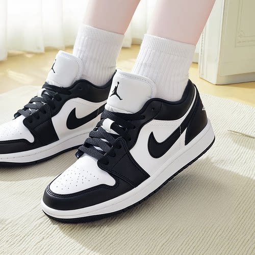 茵特丨耐克AJ1女款Nike官方正品运动鞋26新款熊猫鞋透气休闲板鞋