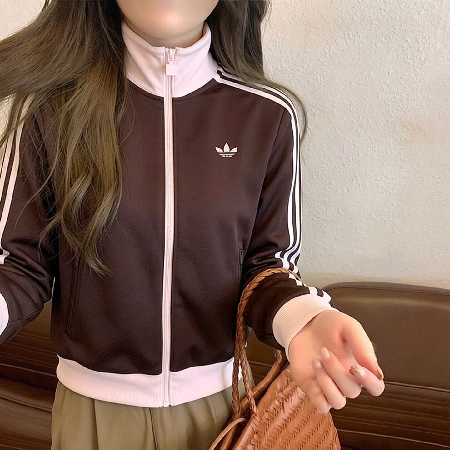 阿迪达斯三叶草立领外套女春季新款运动服高领开衫休闲夹克KD3742