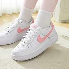耐克Nike AIRFORCE 1女鞋空军一号白粉色休闲低帮板鞋CT3839-115