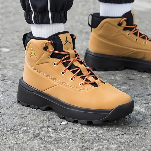 Nike耐克男鞋高帮休闲鞋AJ大黄靴冬季新款保暖雪地靴马丁靴HV4580