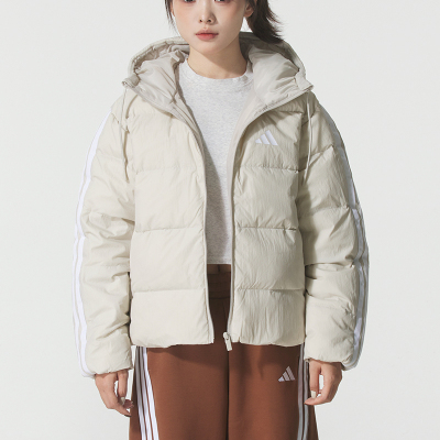 adidas阿迪达斯三条纹女款2025年秋季短连帽羽绒服防风外套KH3979