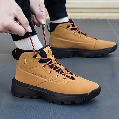 耐克男鞋高帮AJ大黄靴冬季新款休闲鞋保暖棕色雪地靴马丁靴HV4580