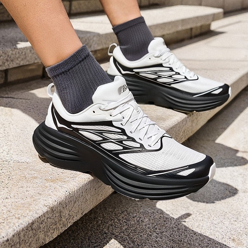 HOKA ONE ONE新款男鞋邦代8公路跑步鞋BONDI 8轻盈舒适缓震女鞋图片
