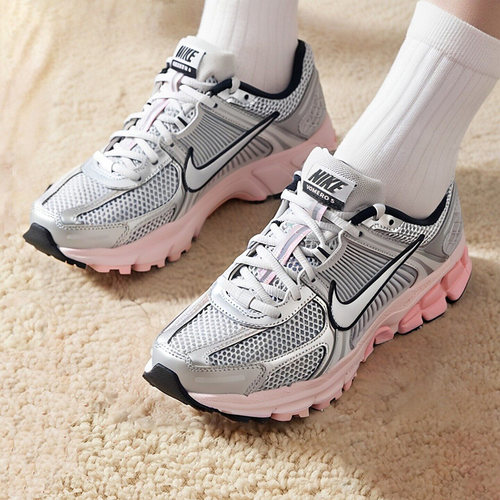 NIKE耐克女鞋老爹鞋ZOOM VOMERO 5正品运动训练跑步鞋HF1877-001