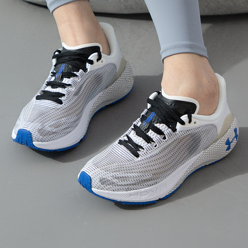 UA安德玛跑步鞋女鞋秋季新款运动鞋缓震健身训练鞋轻便透气休闲鞋