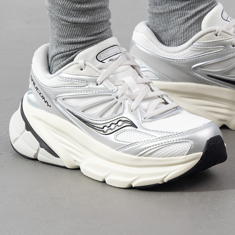 SAUCONY索康尼男鞋女鞋2025春季GUARD 2K运动鞋缓震跑步鞋S28237