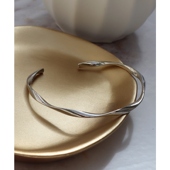 Tiaclasse精美时尚 设计女士开口手镯金色银色2023年日系轻奢