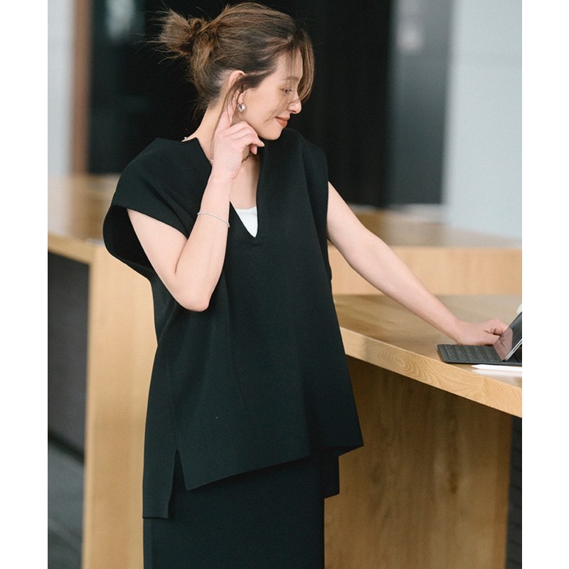 UNFILO春季新款日系轻奢轻量时尚日杂风针织毛衣马甲女KRUMCS0220,女装/女士精品,毛衣,淘宝优惠券,粉丝福利购,淘宝优惠卷