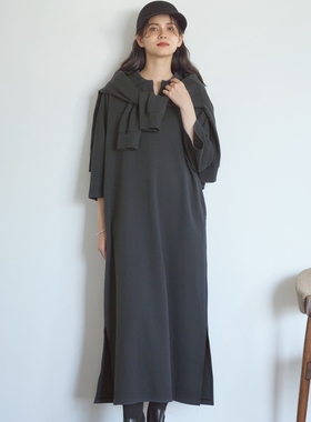 23区SLOW系列时尚简约气质轻型开领连衣裙女ONWARD