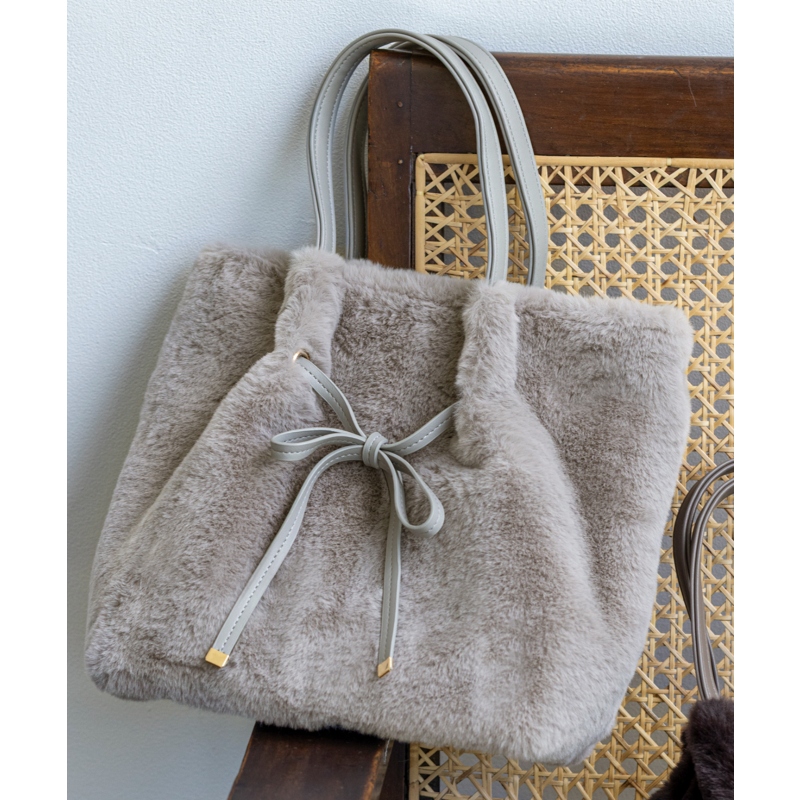 ANY SIS温柔气质简约甜美2WAY假毛绒蝴蝶结包女ONWARD