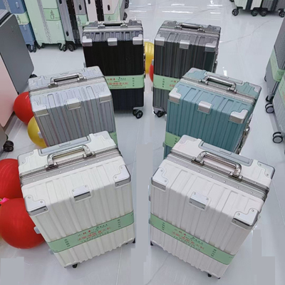 行李箱拉杆箱十大品牌官方旗舰店20寸女2024新款24寸男大容量26寸