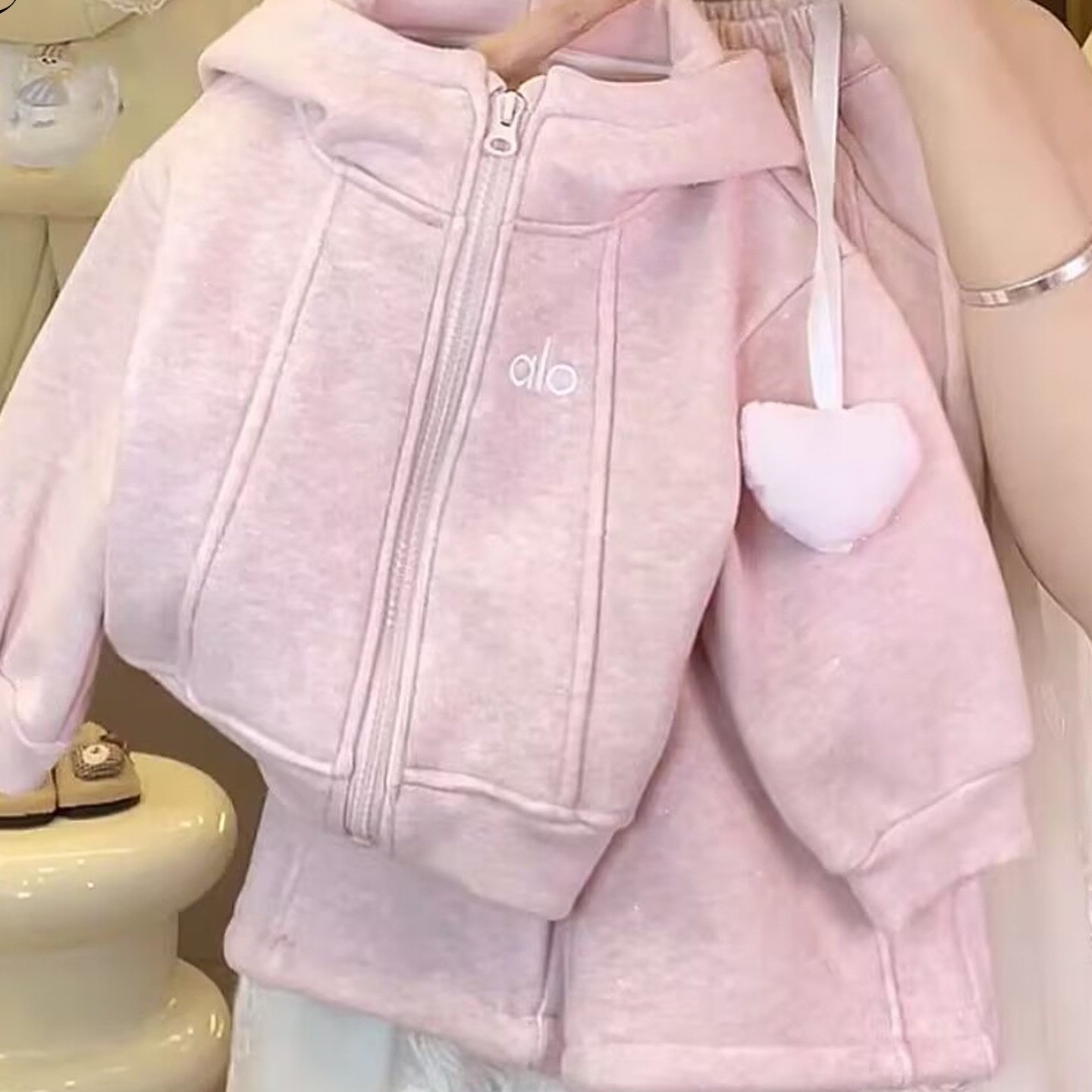 柠里韩国女童休闲套装加绒新款冬装小童女宝宝外套阔腿裤两件套潮