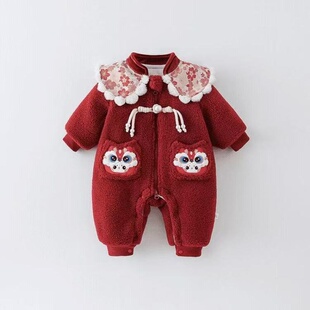 冬季加绒保暖连体衣冬款女宝宝国风加厚爬服红色喜庆拜年服毛毛衣