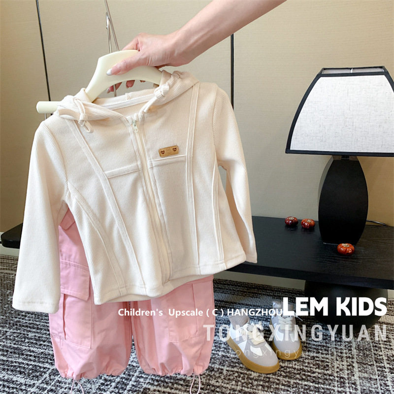 童星圆宝宝套装秋季新款韩版女童连帽卫衣拉链开衫外套工装裤套装