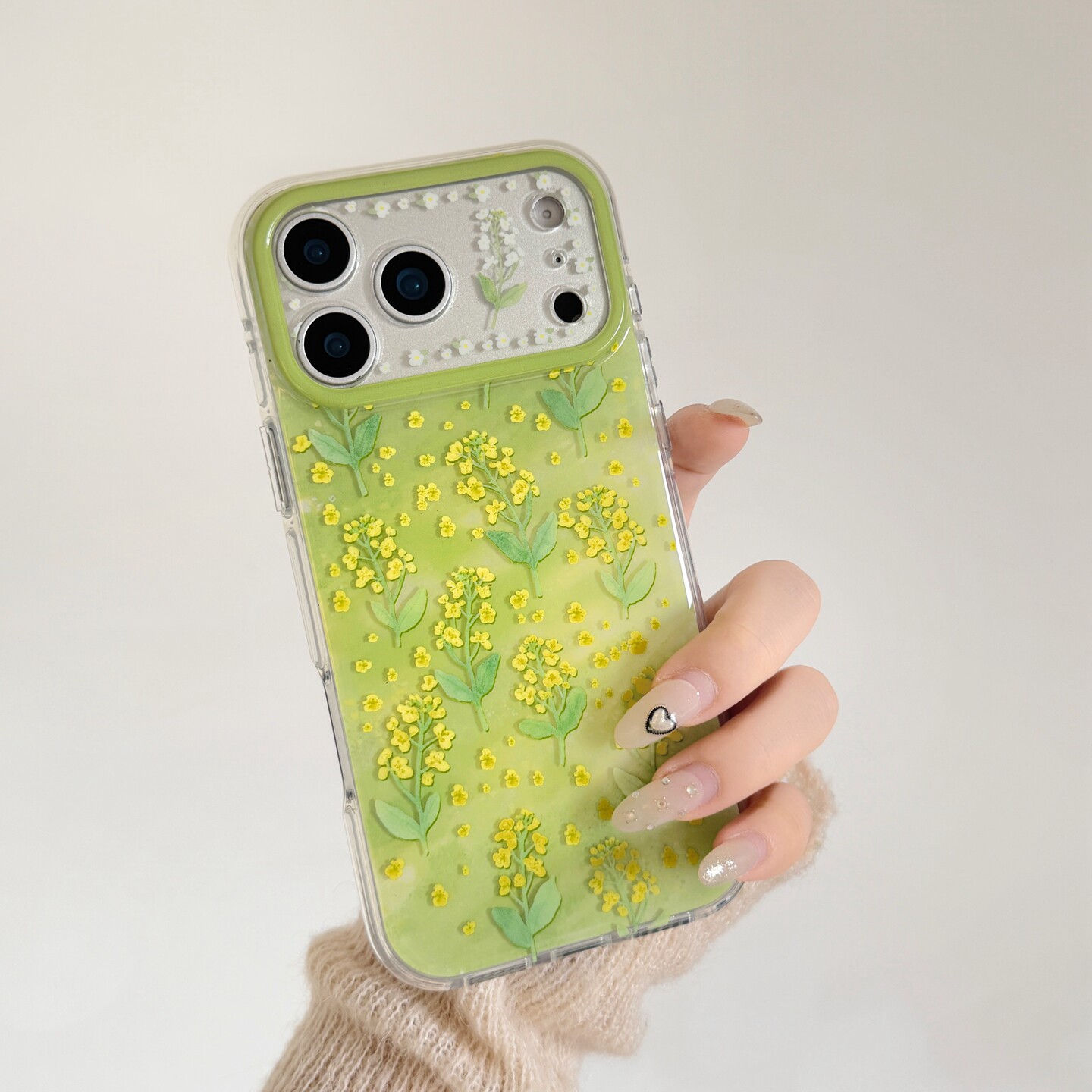 简约时尚绿色小清新黄色花朵图案透明边适用苹果iPhone17promax手机壳田园风油菜花16PRO/15PROMAX保护套女生