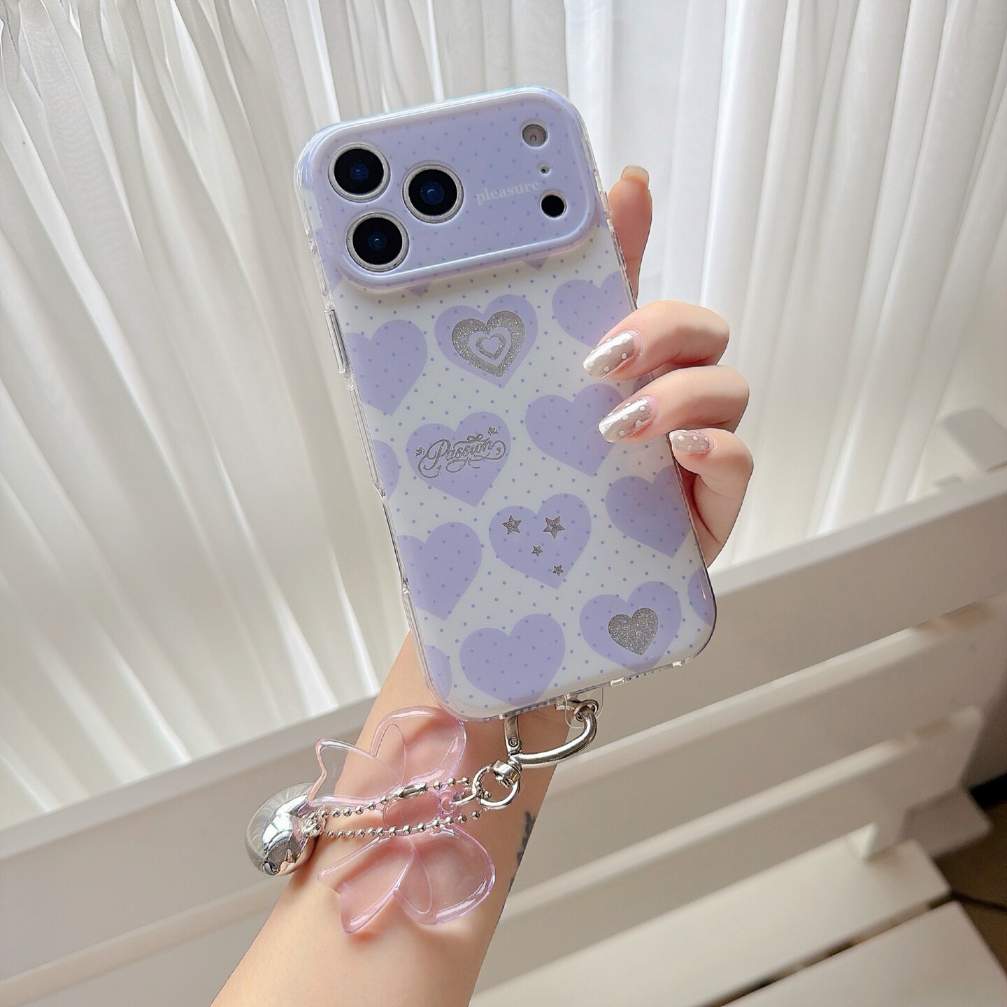 简约时尚爱心图案闪粉纯色适用苹果iPhone17promax手机壳透明边硅胶套爱心银色可爱挂件女款16PRO/15防摔全包