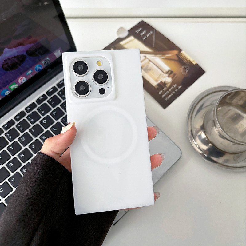 ins小众极简约白色磁吸充电方形直角边适用苹果15情侣14promax手机壳iPhone13pro硬壳12简约16新款女高级白17