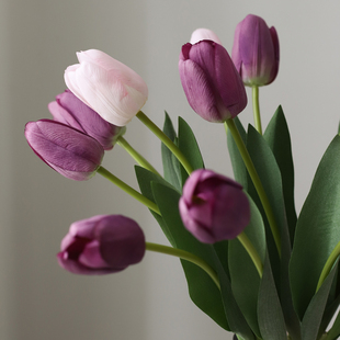紫色郁金香仿真花高端仿生花保湿 假花客厅摆件手捧花束拍照道具