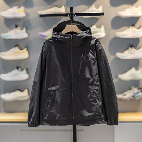 李宁运动风衣速干舒适透气