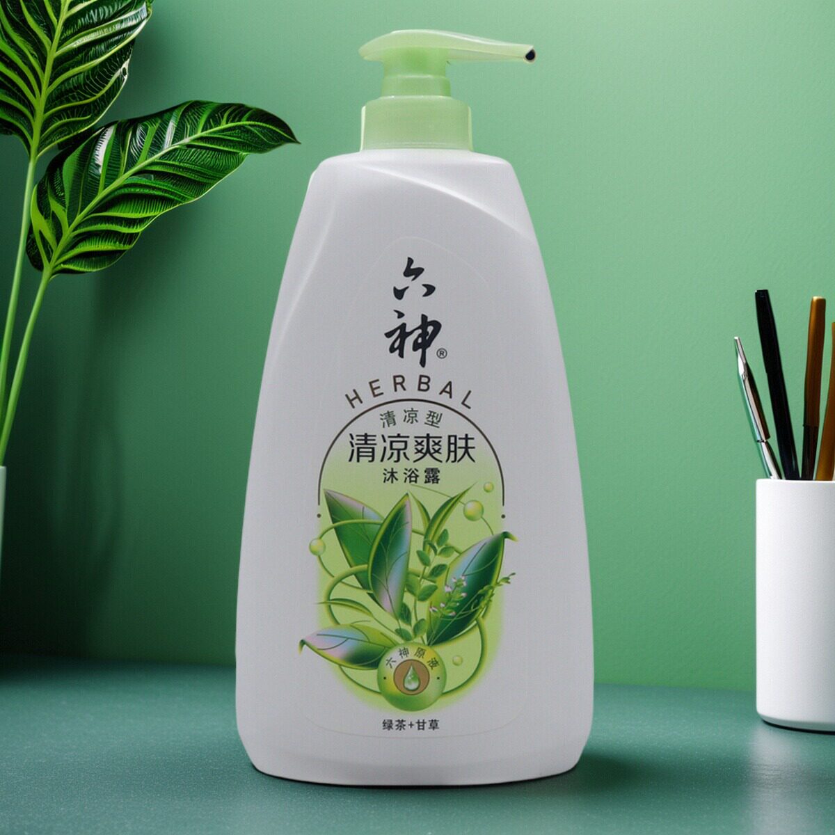 六神清凉爽肤沐浴露绿茶甘草清凉夏季舒爽去汗味发痒易冲洗沐浴乳