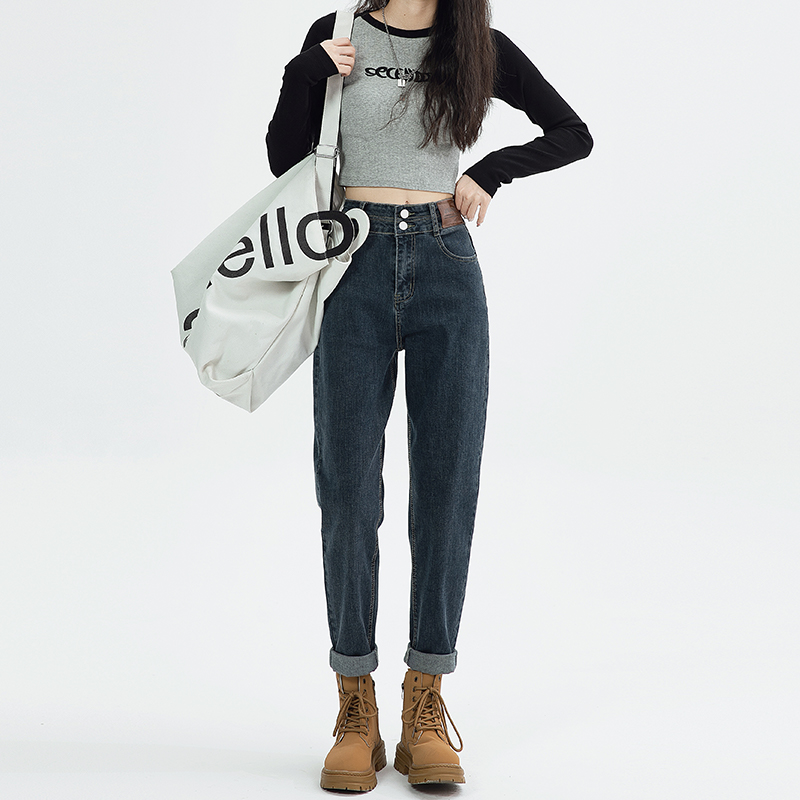 高腰显瘦老爹裤女款2024新款哈伦萝卜牛仔裤配马丁靴卷裤脚直筒裤