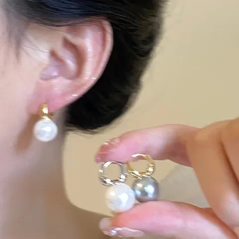 女吊坠气质珍珠耳坠耳钉饰品高级感耳饰轻奢施家耳环法式独特耳扣