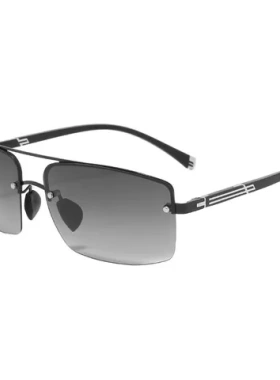 智能感光运动男士偏光太阳镜骑行新款钓鱼眼镜强光变色司机镜驾驶