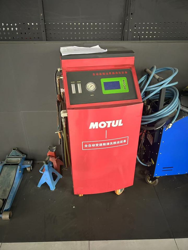 12月8日成都机器设备一批（详见查封、扣押清单）网络拍卖公告