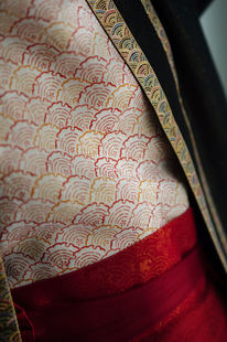 春染云织 ｜ 流水生金 ｜金通正绢金红水波纹改良宋抹胸吊带