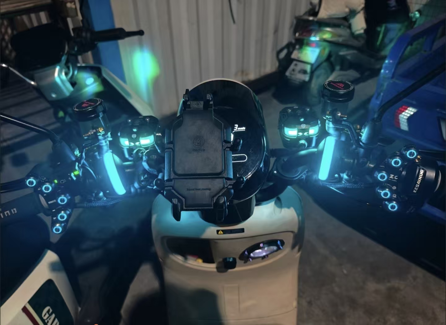 逐创开关无损直上九号全系黑色