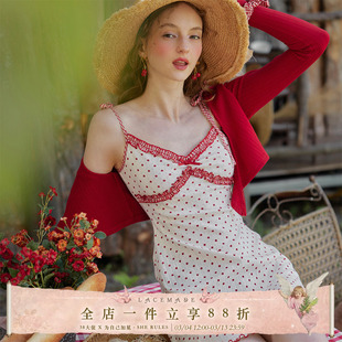 LaceMade 小红桃  法式少女感波点木耳边针织短款吊带连衣裙