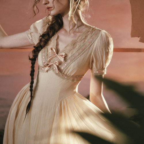 LaceMade 落日玫瑰 法式复古维多利亚风设计感v领纯色收腰连衣裙