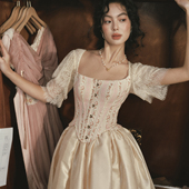 复古宫廷蕾丝拼接鱼胸衣骨短袖 法式 上衣显瘦女 蜜糖典章 LaceMade