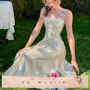 LaceMade 春田花花 法式甜美田园风蕾丝刺绣鱼骨掐腰吊带胸衣女夏