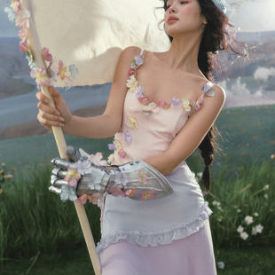 LaceMade 花花战士 法式仙女风拼接设计修身显瘦长款吊带连衣裙春