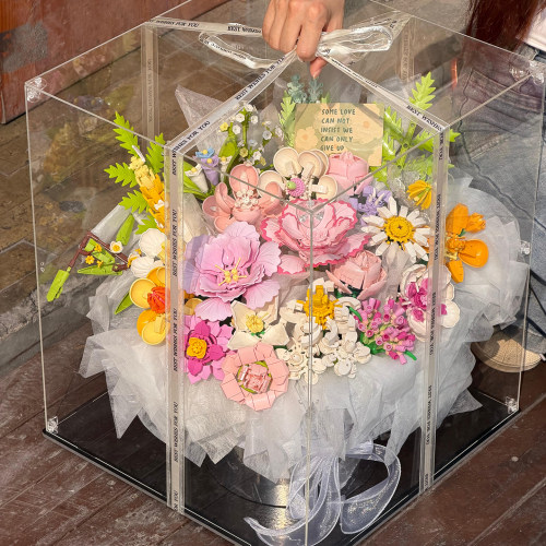 高级感展示礼盒送女生生日礼物